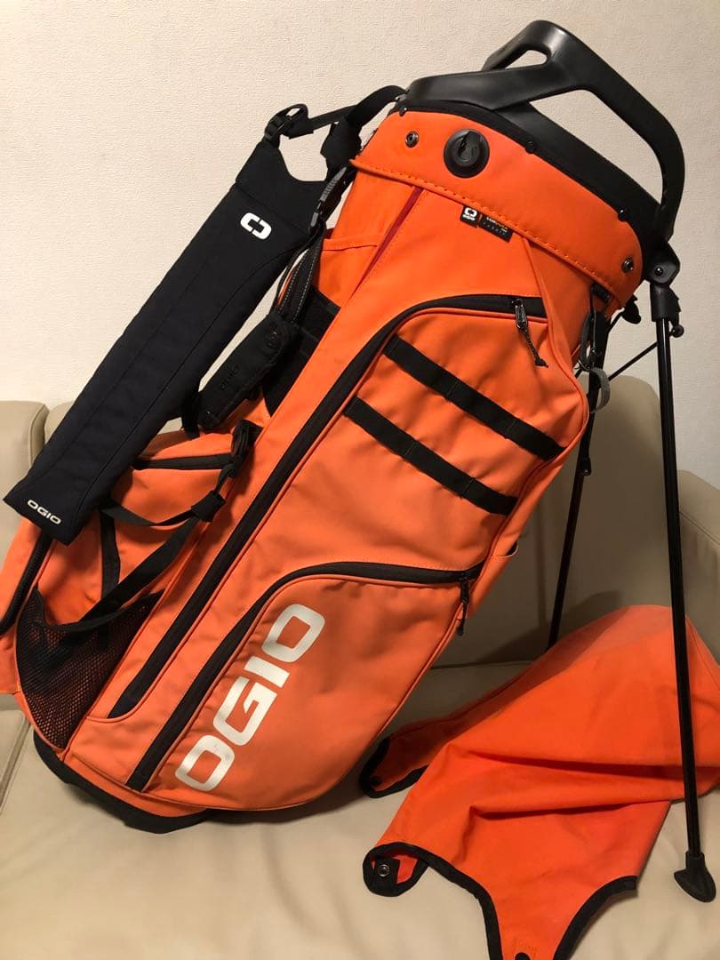 【送料込み】廃盤希少品　オジオ　14割　スタンド式キャディバッグ　限定色 希少 良品 大人気 OGIO オジオ スタンド型キャディバッグ サイレンサー